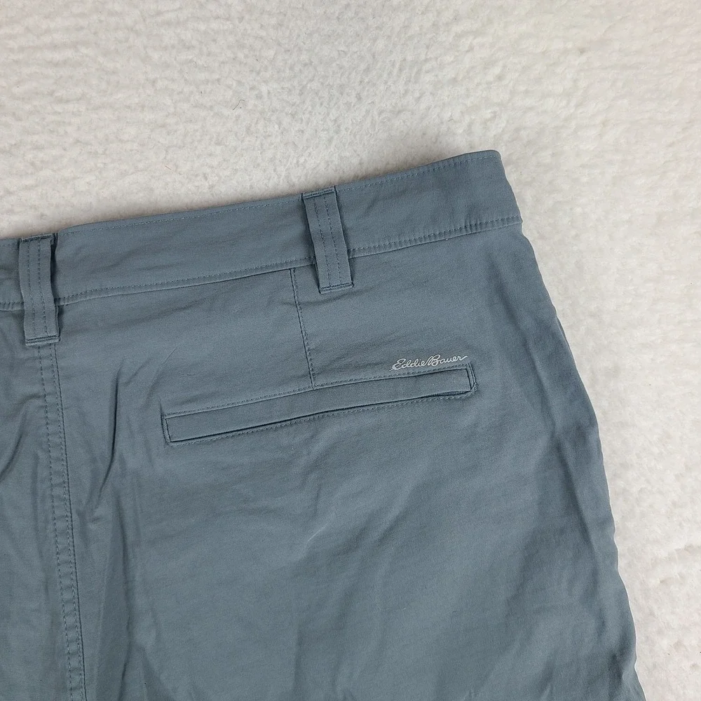 Eddie Bauer Shorts Mens 38 Green-ish Gray 10